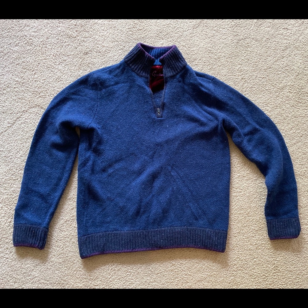Robert Graham sweater